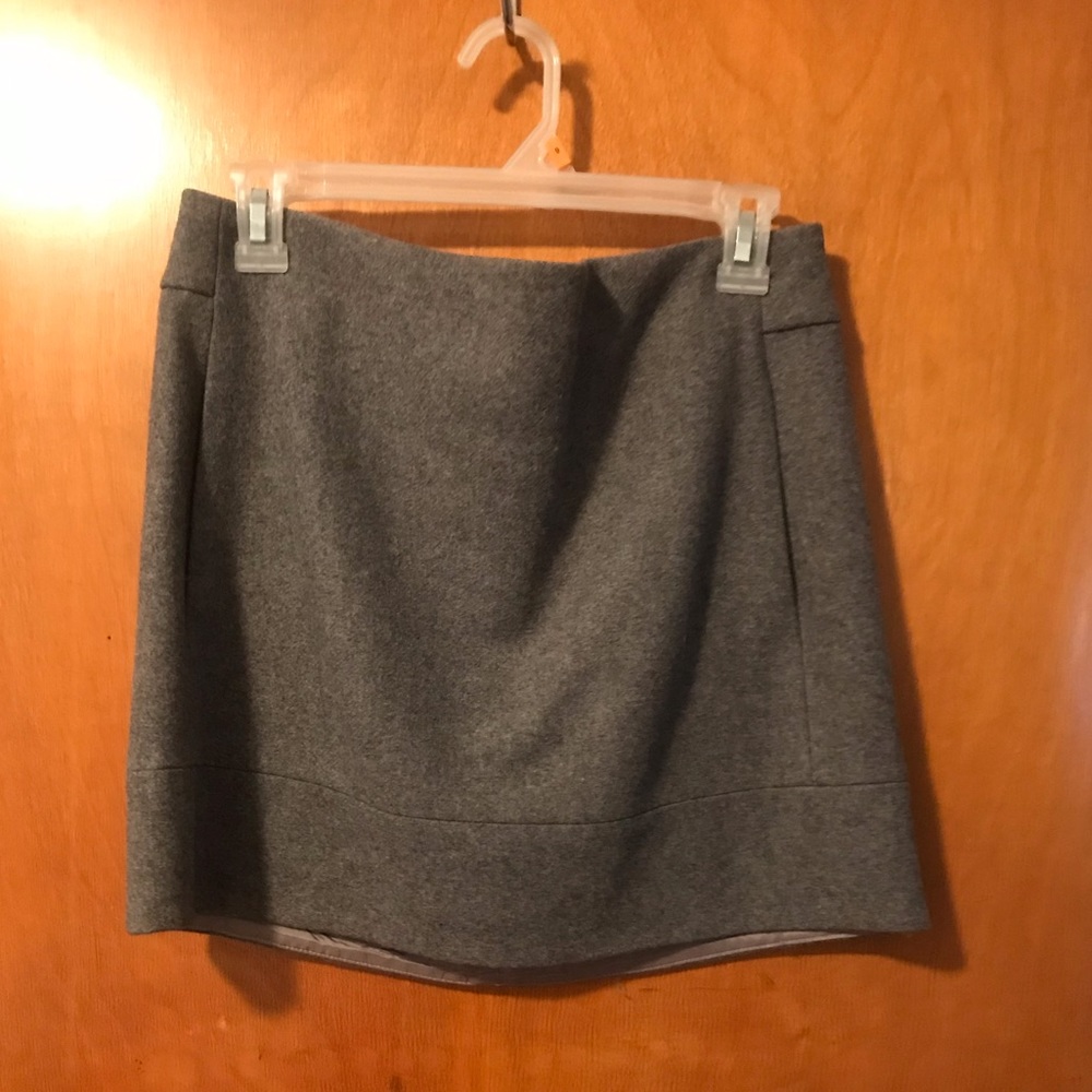 Woman’s Wool skirt
